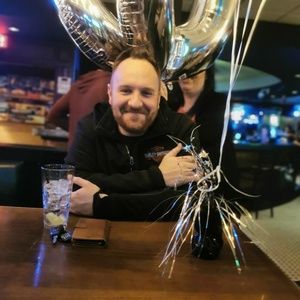 Meet your Posher, Brett